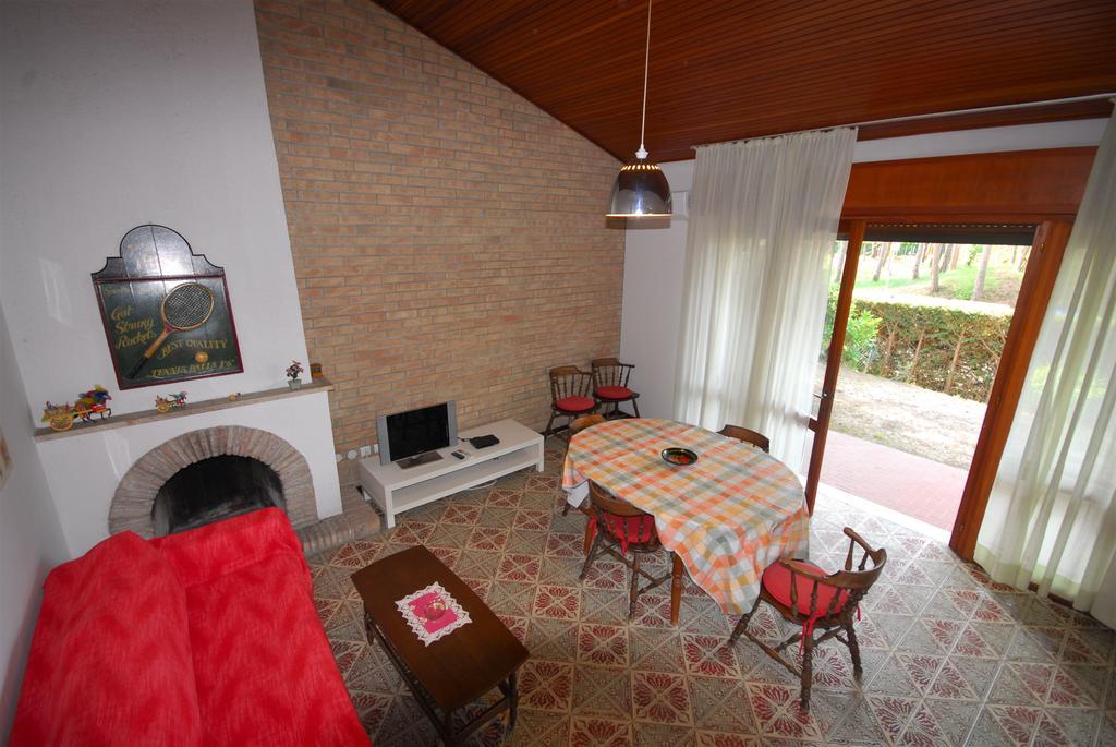 Villa Francesca Lignano Sabbiadoro Kültér fotó